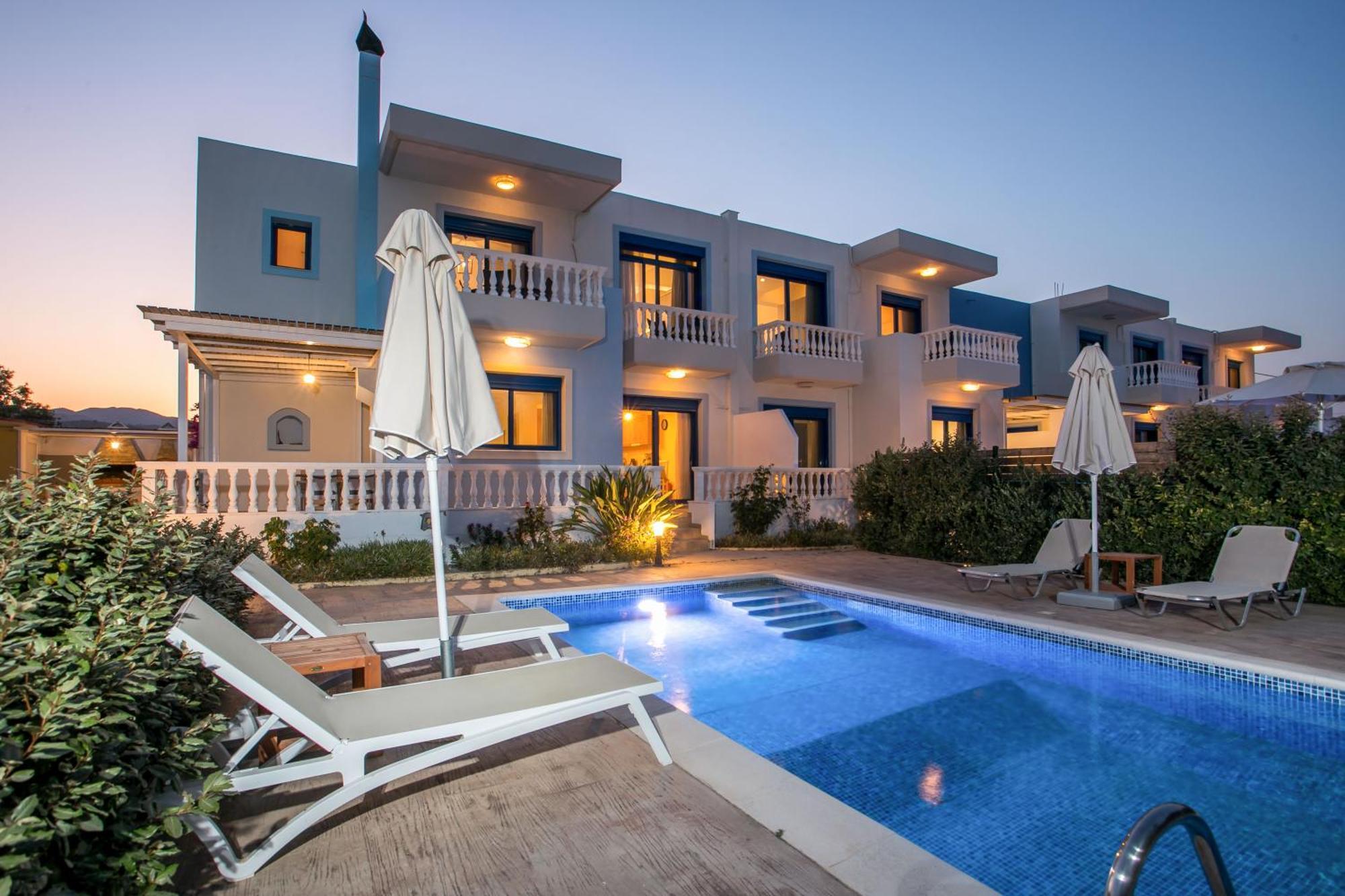Rita Mare Seafront Villas Heated Pools Gennadi Exterior photo